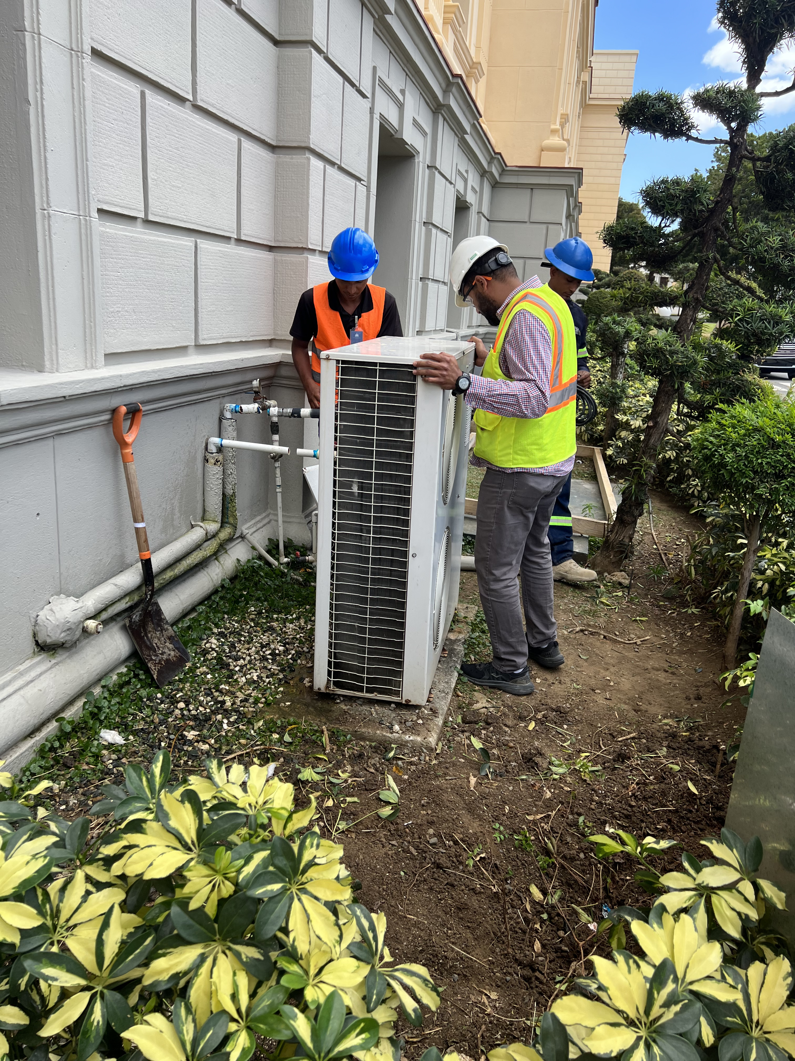 Pavimentación y parqueos